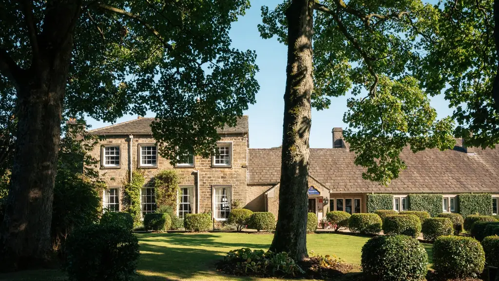 The Devonshire Arms Hotel & Spa